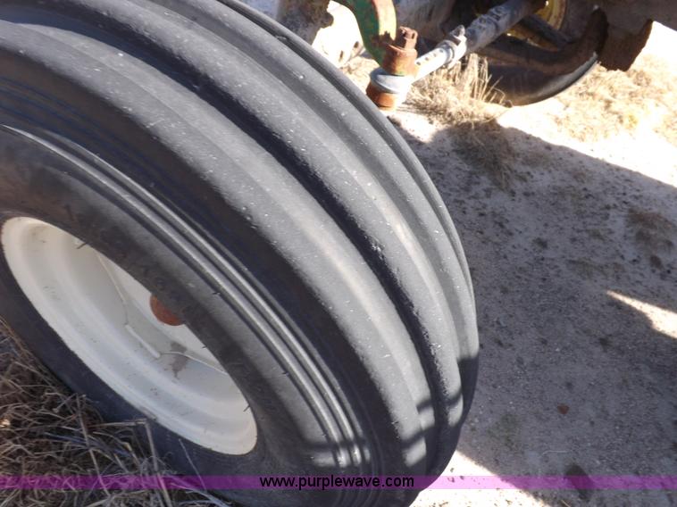 image for item K3930 John Deere 4010 tractor