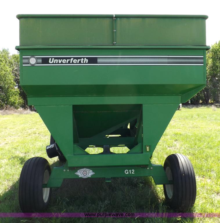 image for item K3931 Unverferth 325 gravity wagon