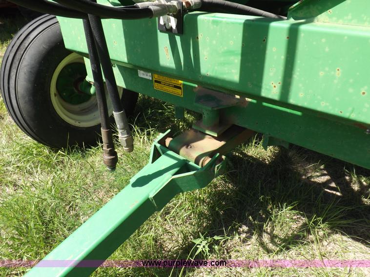 image for item K3931 Unverferth 325 gravity wagon