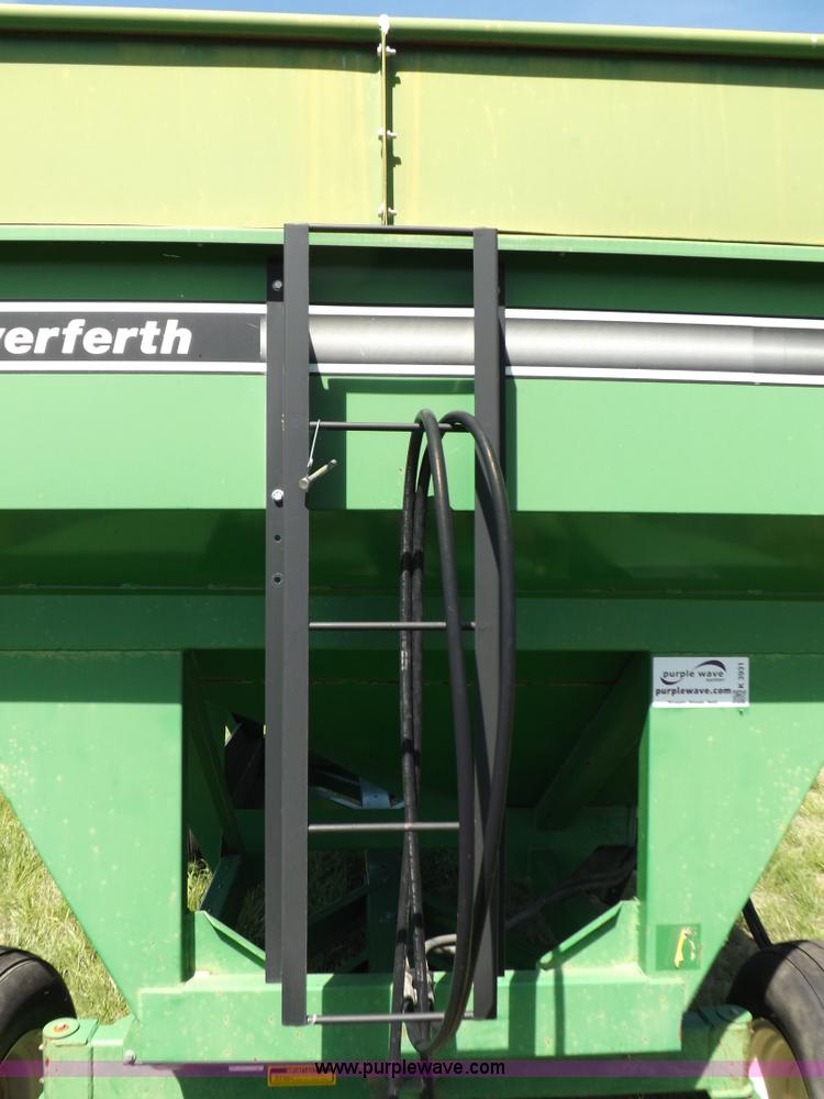 image for item K3931 Unverferth 325 gravity wagon