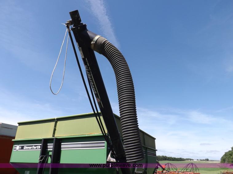 image for item K3931 Unverferth 325 gravity wagon