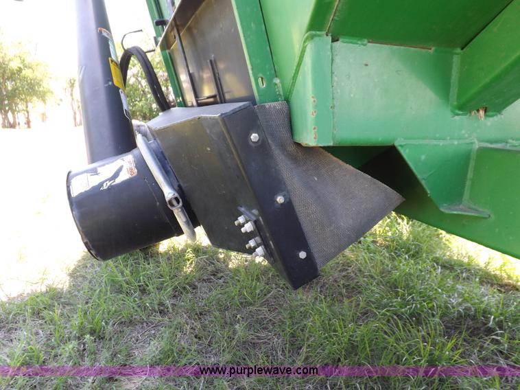 image for item K3931 Unverferth 325 gravity wagon