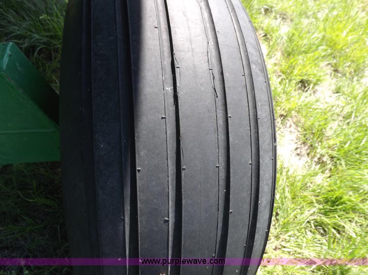 image for item K3931 Unverferth 325 gravity wagon