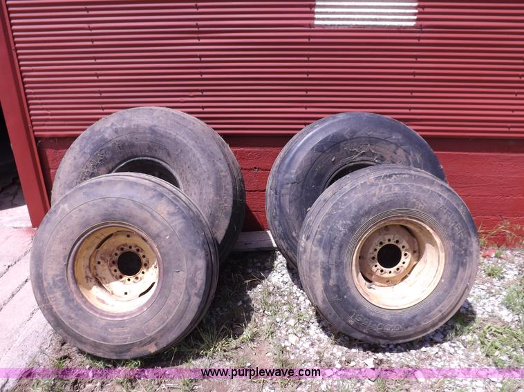 image for item K3933 Concord/Krause air seed drill