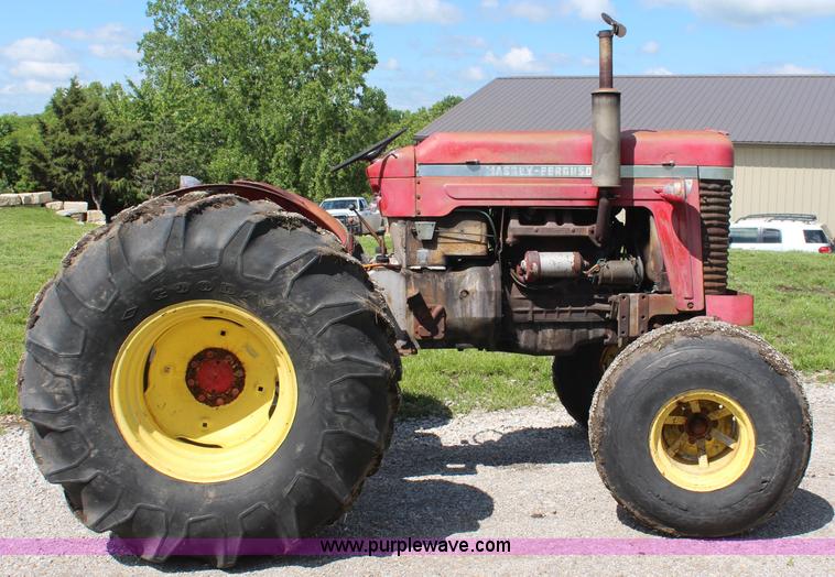 image for item K6889 1960 Massey-Ferguson 85 row crop tractor