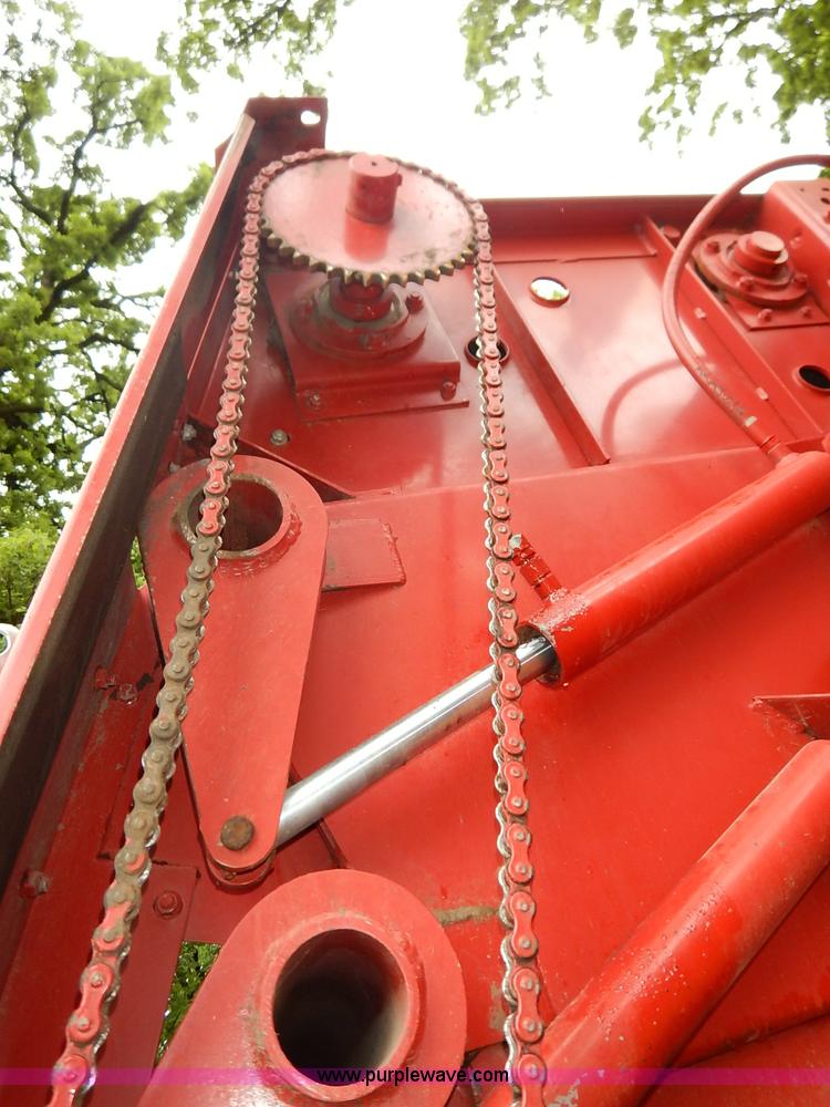 image for item K7435 Case IH 8460 round baler