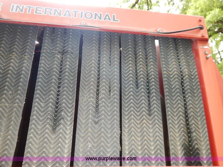 image for item K7435 Case IH 8460 round baler