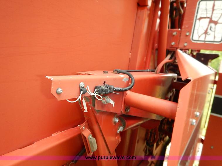 image for item K7435 Case IH 8460 round baler