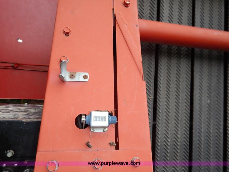 image for item K7435 Case IH 8460 round baler