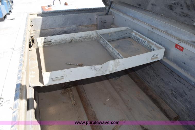 image for item AQ9134 (2) Knaack toolboxes