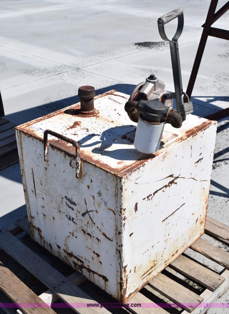 image for item AQ9141 Fuel tank