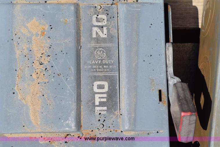 image for item AQ9142 (7) breaker boxes