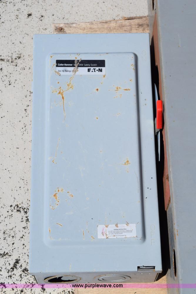 image for item AQ9142 (7) breaker boxes