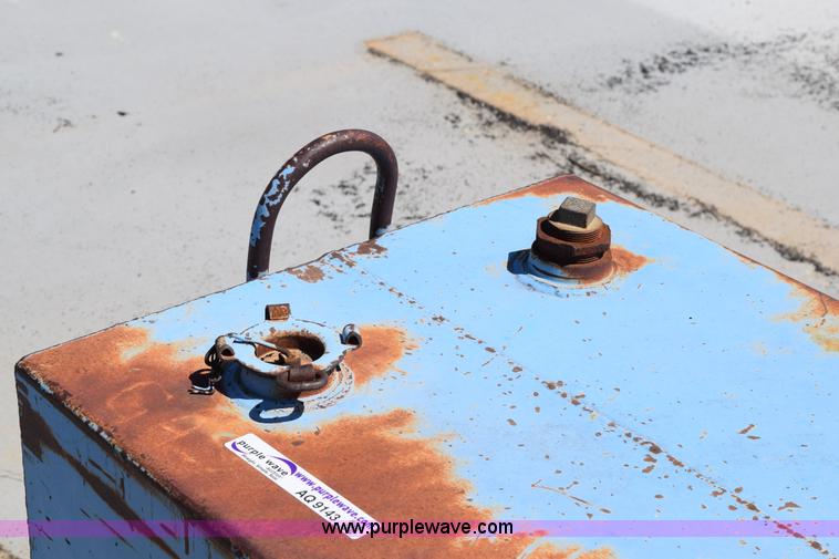 image for item AQ9143 Fuel tank
