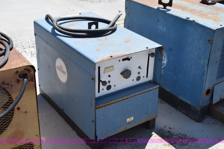 image for item AQ9149 Miller arc welder