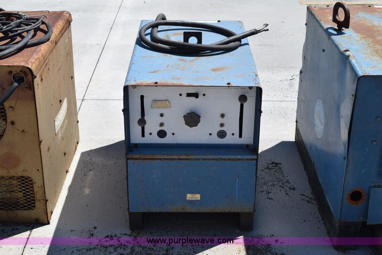 image for item AQ9149 Miller arc welder