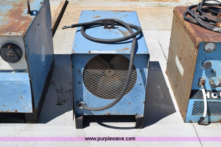 image for item AQ9149 Miller arc welder