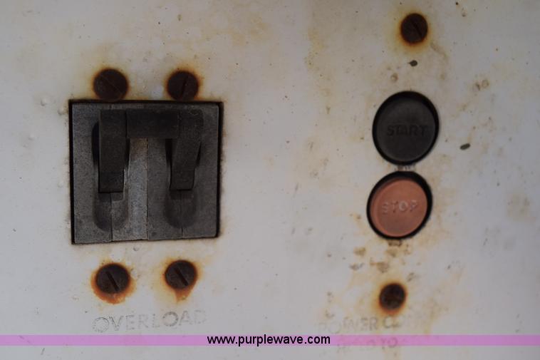 image for item AQ9151 DC arc welder