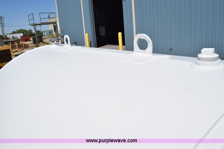 image for item AQ9152 Fuel tank