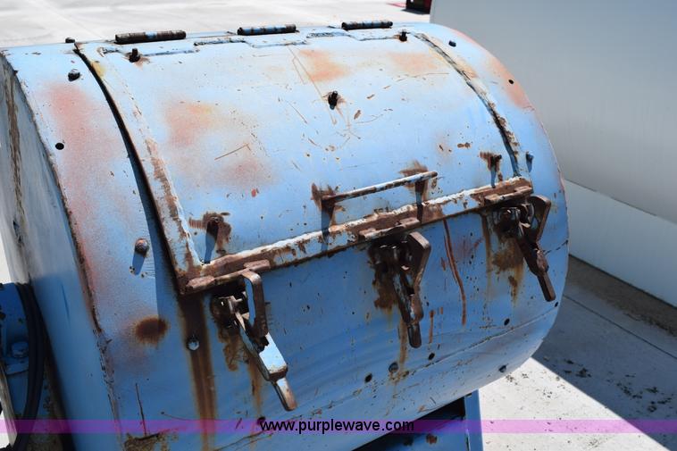 image for item AQ9164 Part tumbler