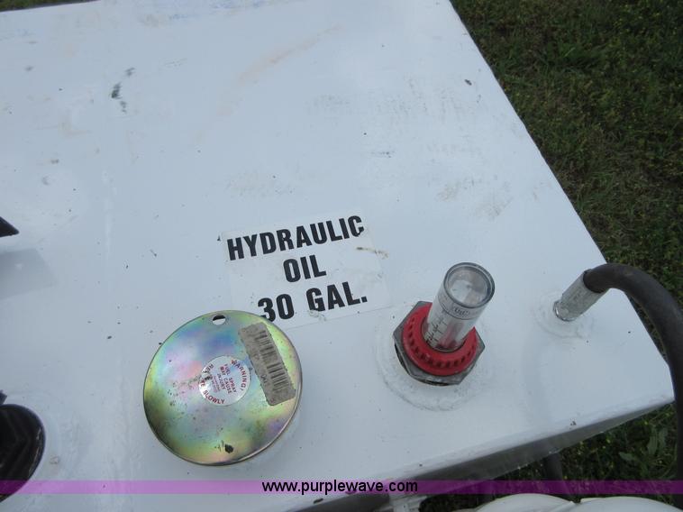 image for item BA9291 Truck mounted oil tanks