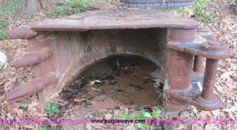 image for item BM9245 Excavator bucket