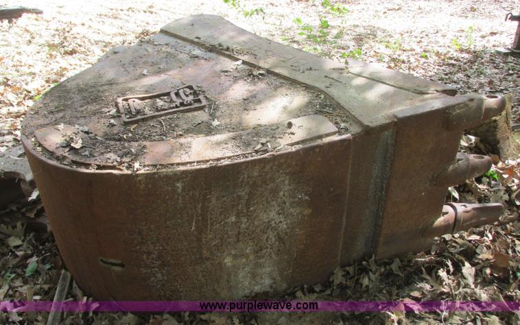 image for item BM9245 Excavator bucket