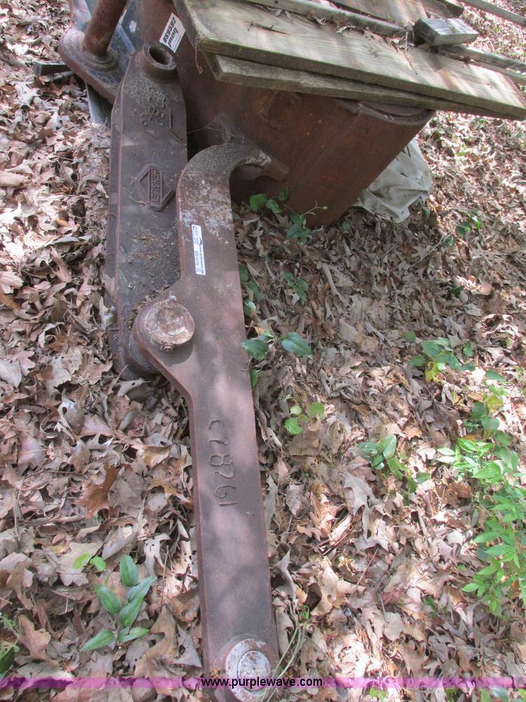 image for item BM9246 Hensley excavator thumb