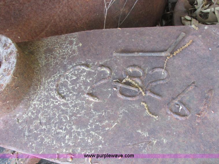 image for item BM9246 Hensley excavator thumb