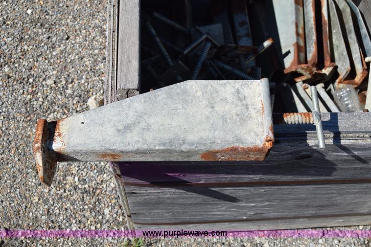 image for item BP9184 Barhanger board hanger system