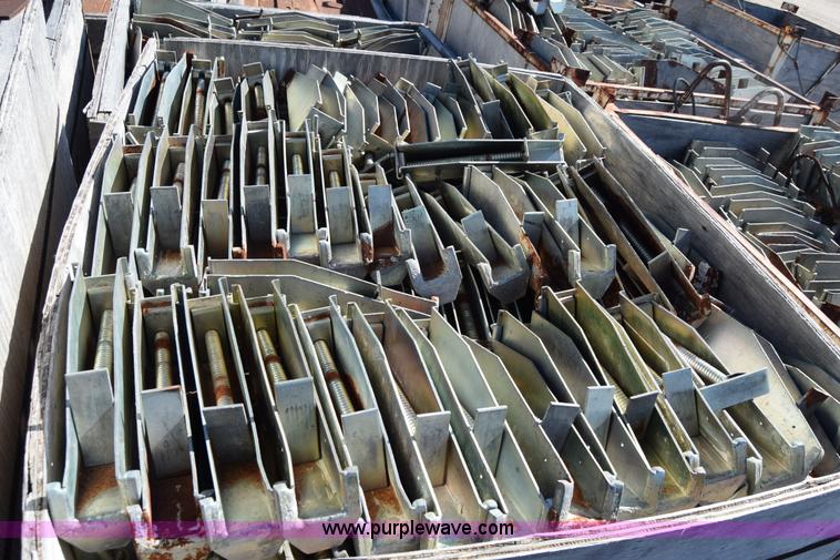 image for item BP9184 Barhanger board hanger system