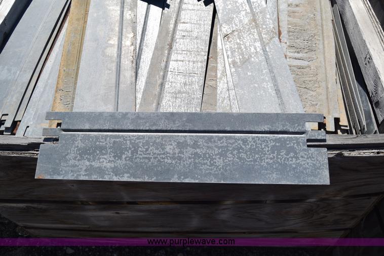 image for item BP9184 Barhanger board hanger system