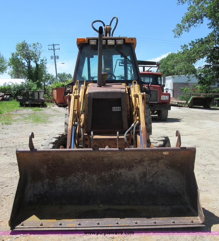 image for item D2433 1990 Case 580K backhoe