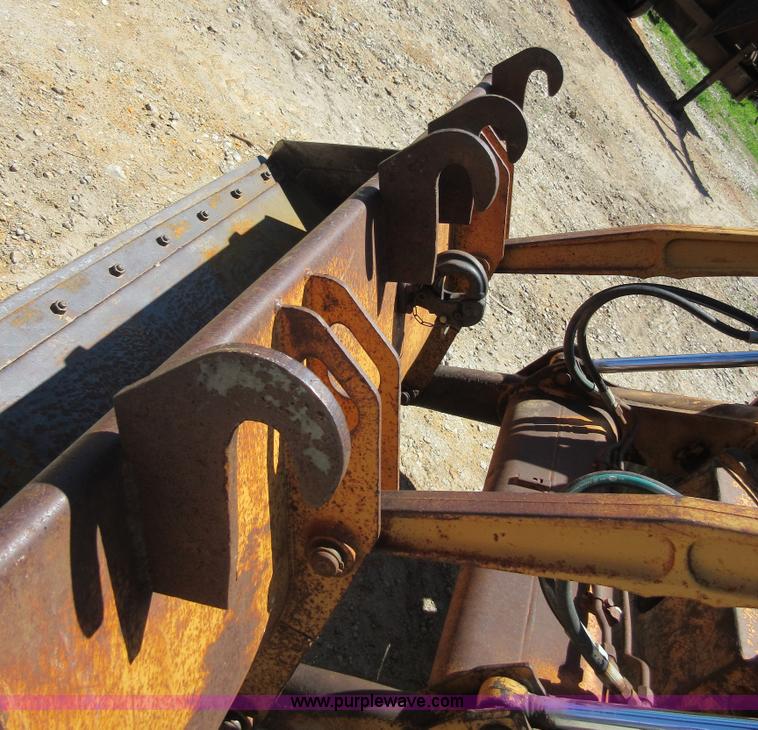 image for item D2433 1990 Case 580K backhoe