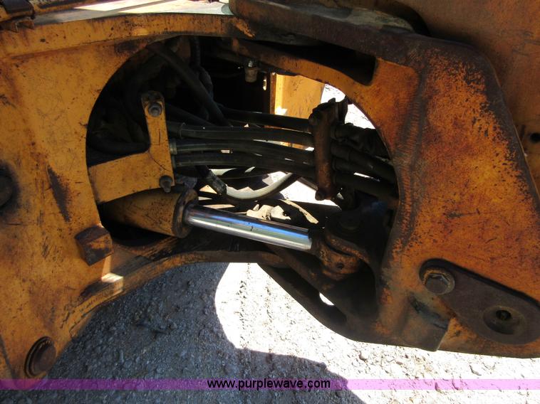 image for item D2433 1990 Case 580K backhoe