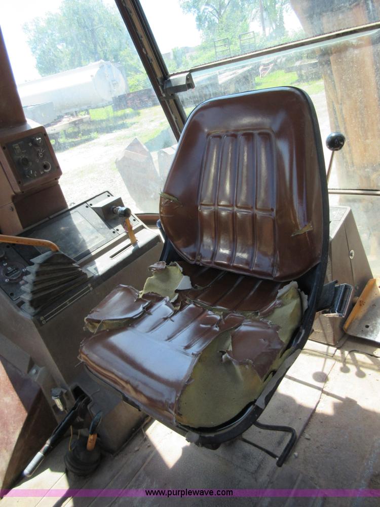 image for item D2433 1990 Case 580K backhoe