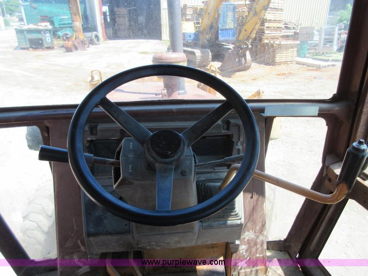 image for item D2433 1990 Case 580K backhoe