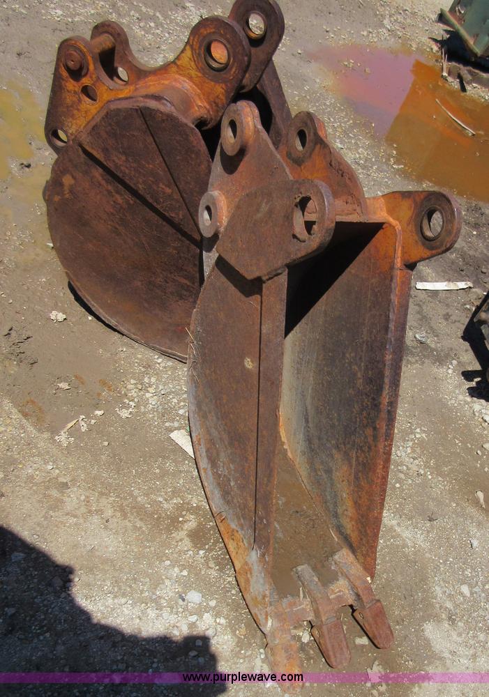 image for item D2433 1990 Case 580K backhoe