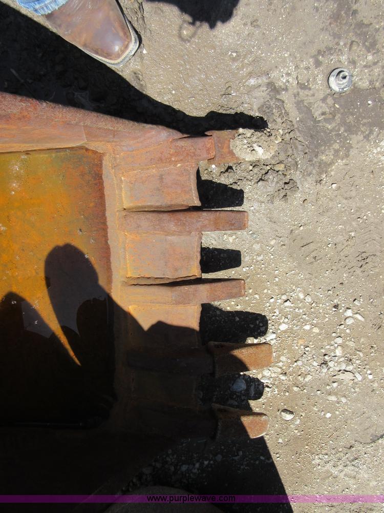 image for item D2433 1990 Case 580K backhoe