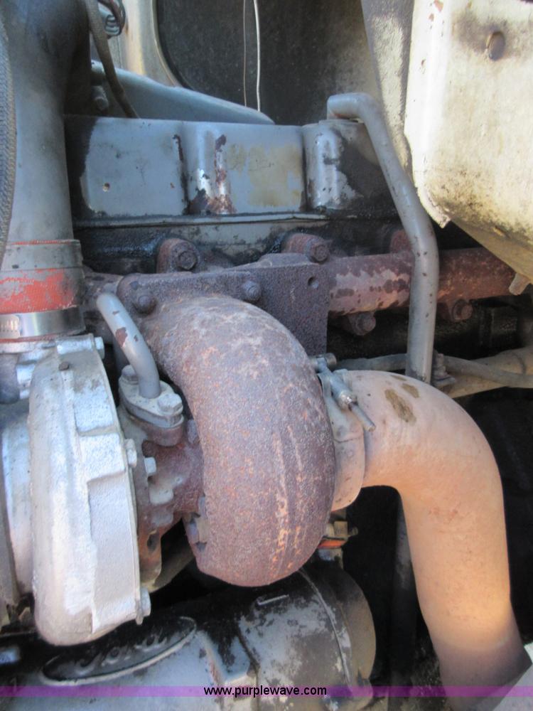 image for item D2434 1989 Ford LN8000 refuse truck