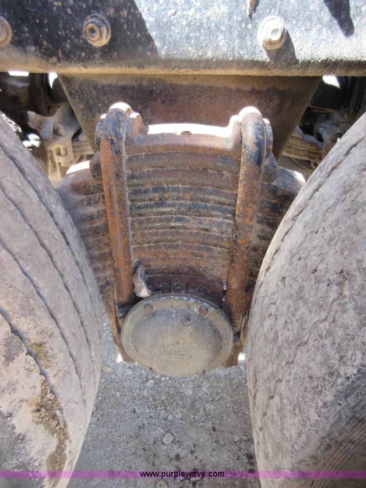 image for item D2435 1981 Mack DM6855 roll off truck