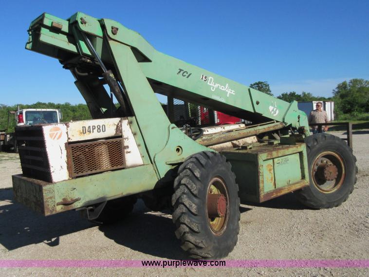 image for item D2436 Dynalift D4P80 telehandler