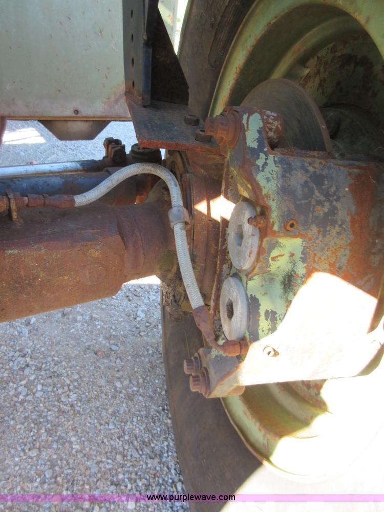 image for item D2436 Dynalift D4P80 telehandler