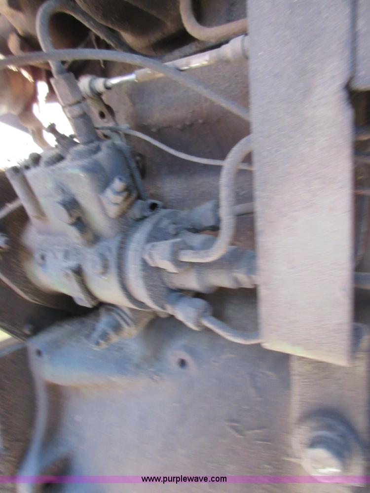 image for item D2436 Dynalift D4P80 telehandler