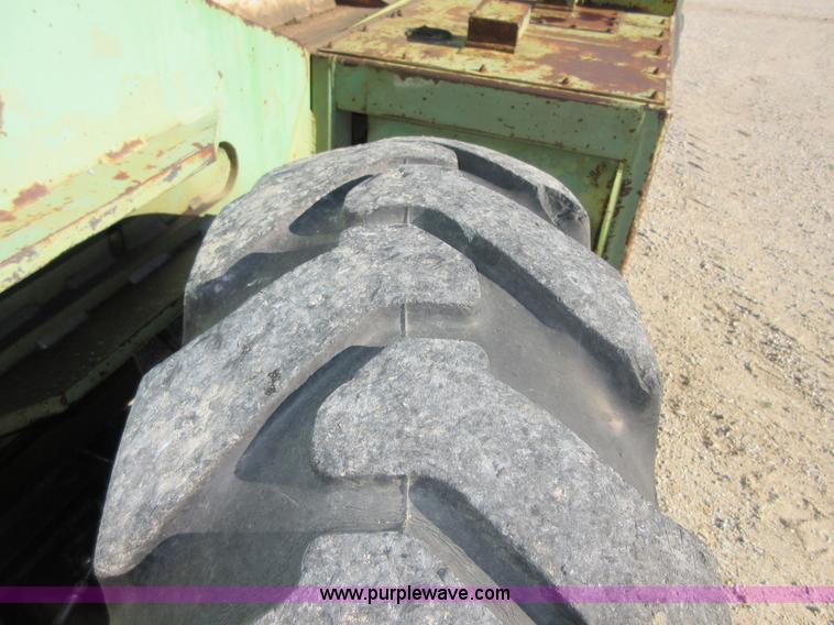 image for item D2436 Dynalift D4P80 telehandler