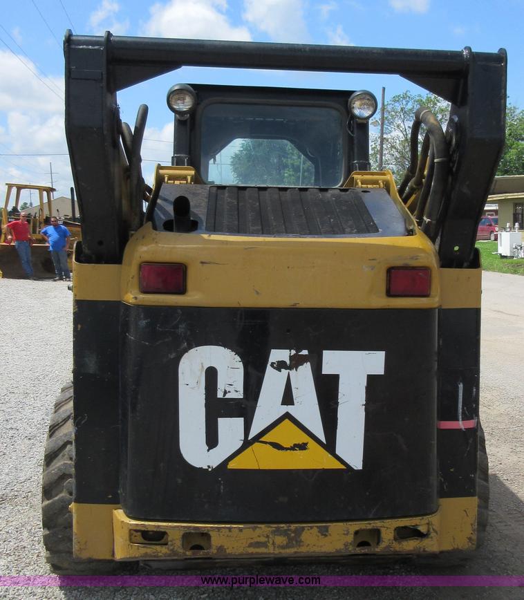 image for item D2438 2006 Caterpillar 252B skid steer