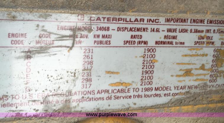 image for item D2439 1999 Caterpillar D3C XL Series III dozer