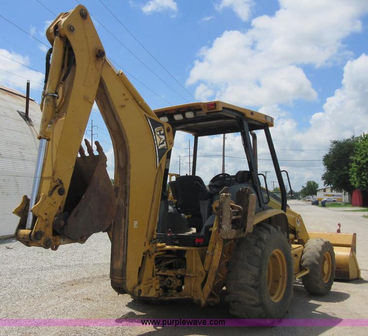 image for item D2440 2001 Caterpillar 420D backhoe