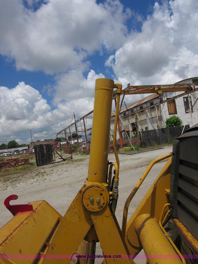 image for item D2440 2001 Caterpillar 420D backhoe