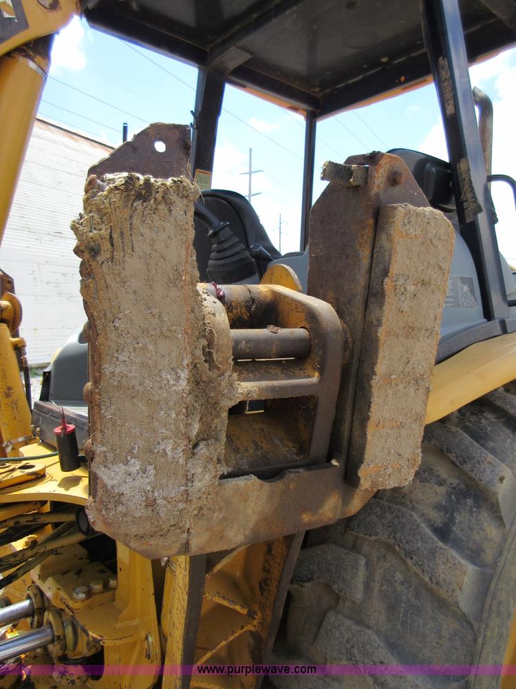 image for item D2440 2001 Caterpillar 420D backhoe